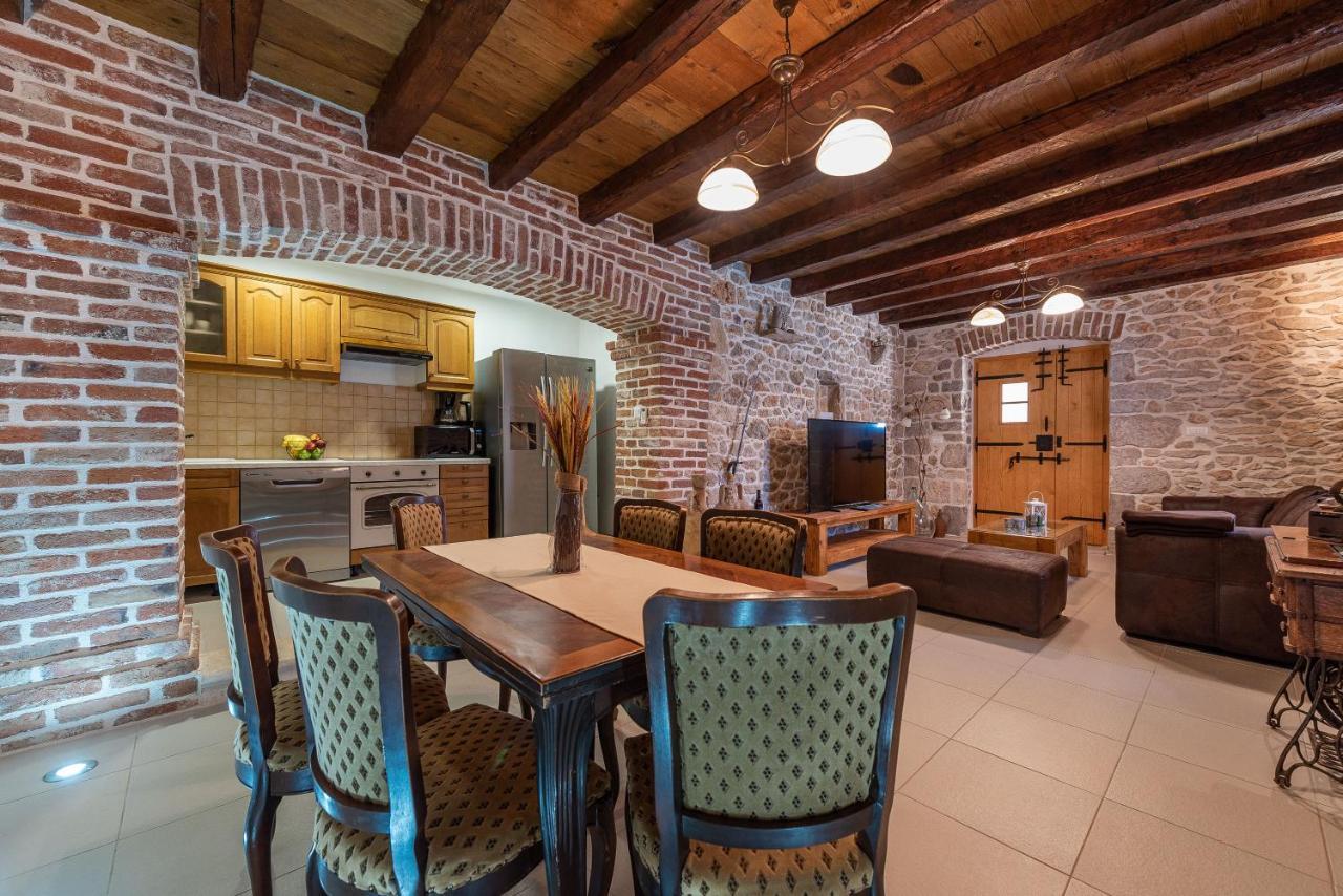 Villa Romantika Dalmacija ニン エクステリア 写真